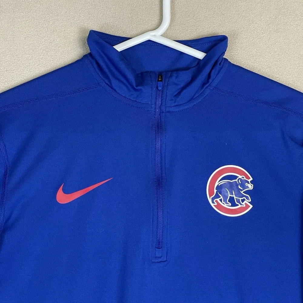 Nike Sweater Mens Medium Blue Chicago Cubs Royal‎ Element 1/2 Zip Performance